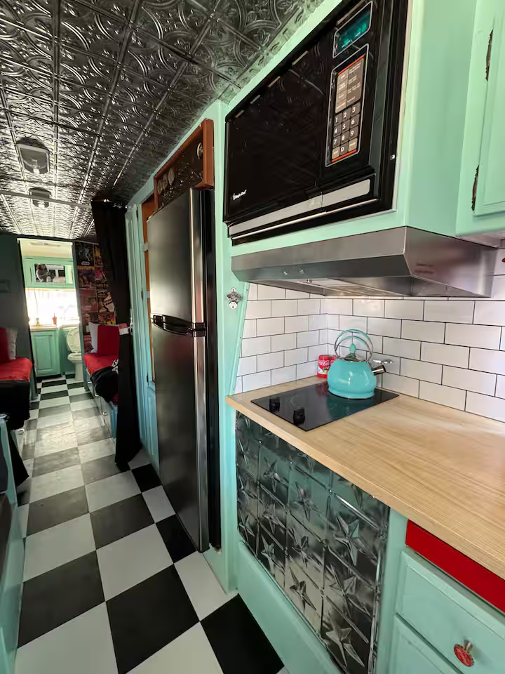 Diner and a Movie — photo 9 of 25