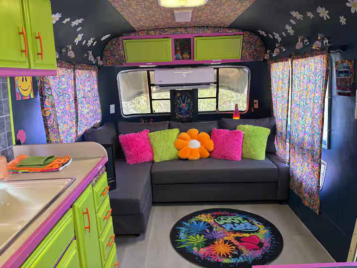 Feel’n Groovy — photo 2 of 28